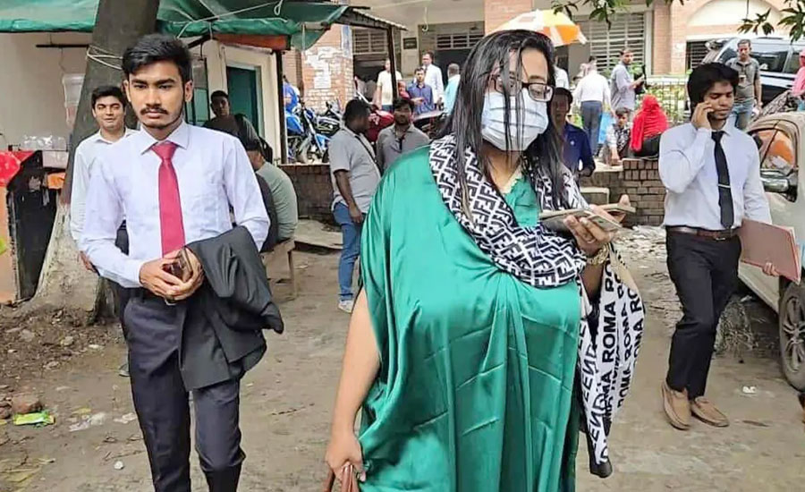 স্বামীর নামে মামলা করলেন সানাই মাহবুব