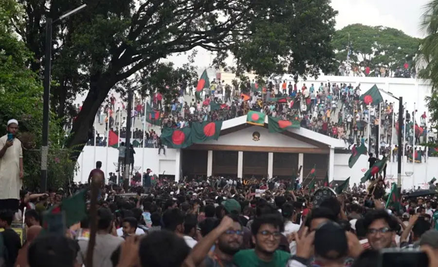 অন্তর্বর্তী সরকারের এক বছরে ব্যর্থতা ও সফলতা কোথায়?