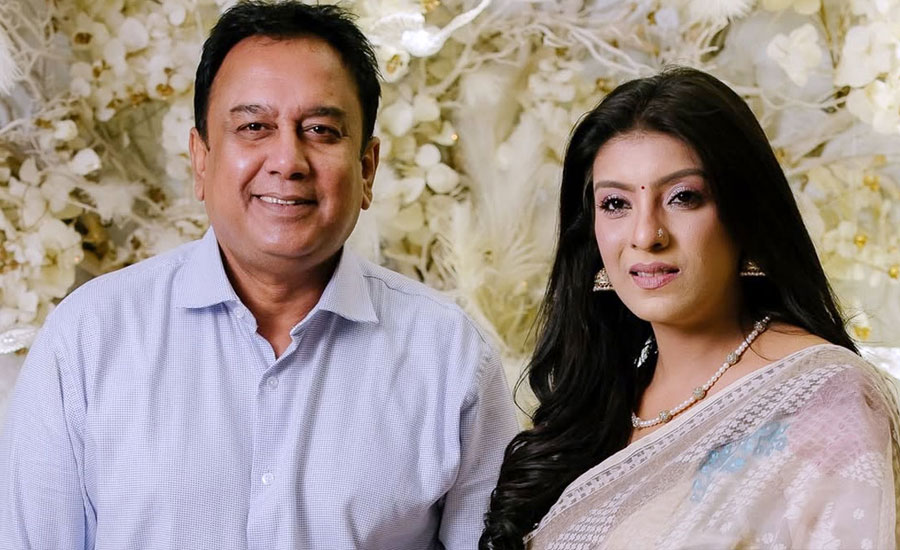 ২৮ বছরের সংসার ভাঙার গুঞ্জনে যা বললেন জাহিদ হাসান