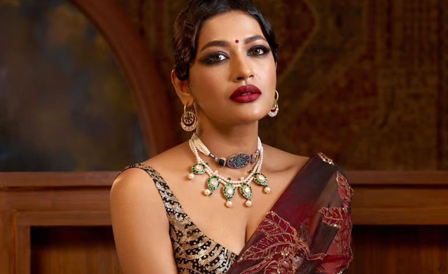 'জীবনে এমনও পুরুষ এসেছে যারা ছিলেন হিংস্র ও অমানবিক'