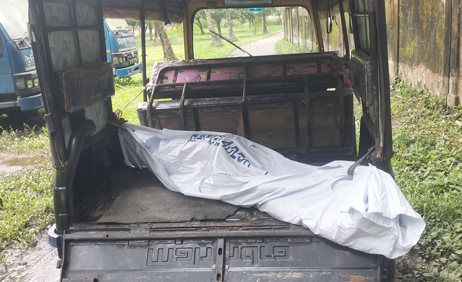 উজিরপুরে সংখ্যালঘু প্রবাসীর স্ত্রীকে ধর্ষণের চেষ্টার সময় লম্পটের হাতে আহত বৃদ্ধার মৃত্যু