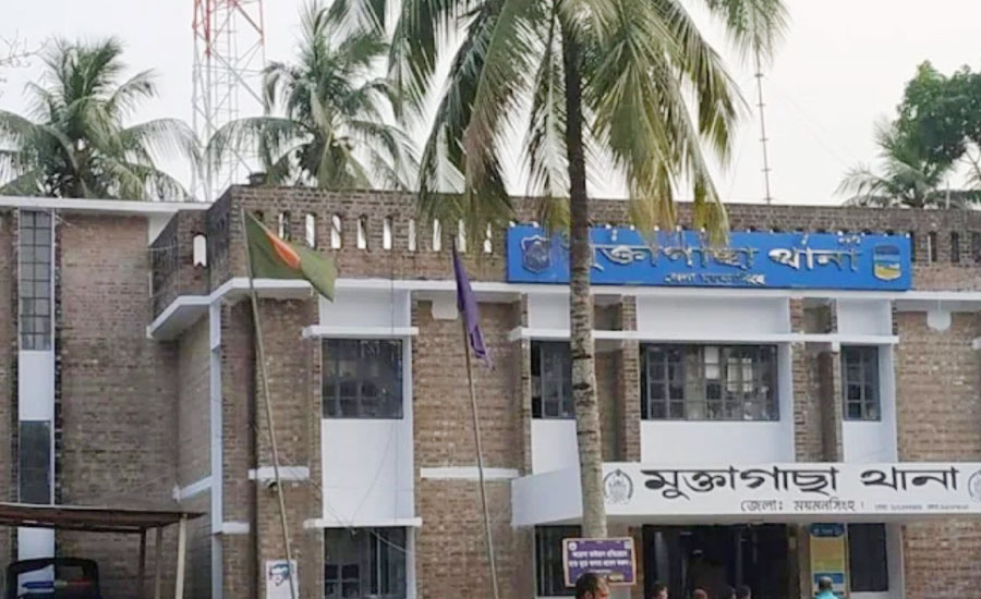 মুক্তাগাছায় দুর্ধর্ষ ডাকাতি, ককটেল বিস্ফোরণ পুলিশের দাবী অন্যকিছু