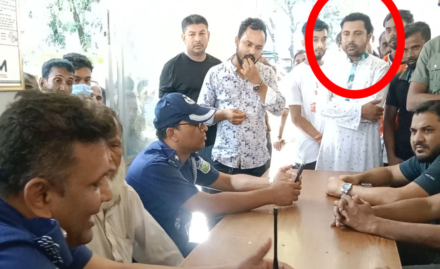 আ'লীগ ক্যাডারকে থানা থেকে ছেড়ে দিয়েছে পুলিশ 