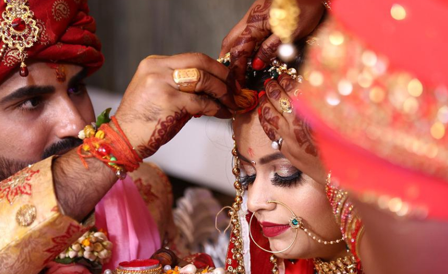 দেরিতে বিয়ে হলেই কি সন্তানধারণে সমস্যা হয়? যা বলছে বিজ্ঞান