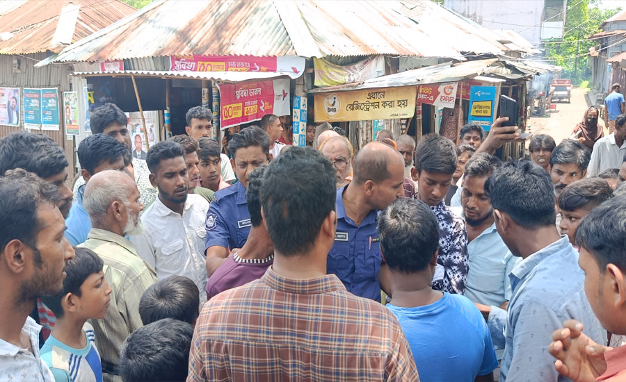 মামলার টাকা জোগানোর চেষ্টায় জনতার হাতে চোর আটক