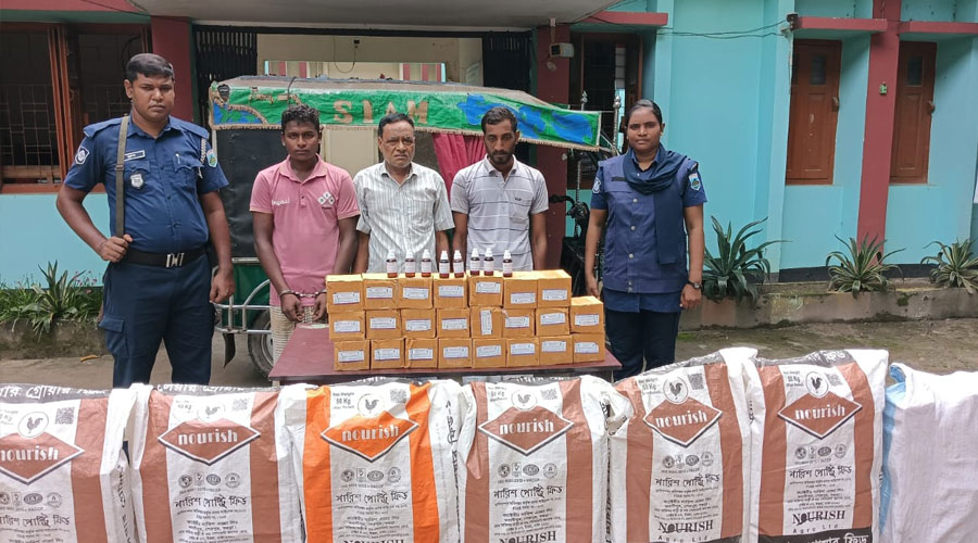 বাগমারায় পুলিশের অভিযানে বিপুল পরিমাণ অ্যালকোহল উদ্ধার 