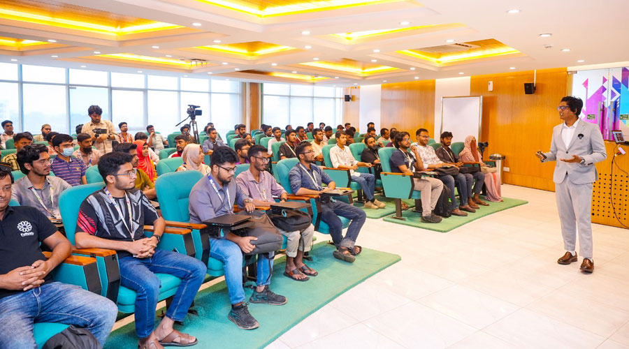 ড্যাফোডিলে 'এআই' ইঞ্জিনিয়ারিং ক্যারিয়াার নিয়ে কর্মশালা অনুষ্ঠিত