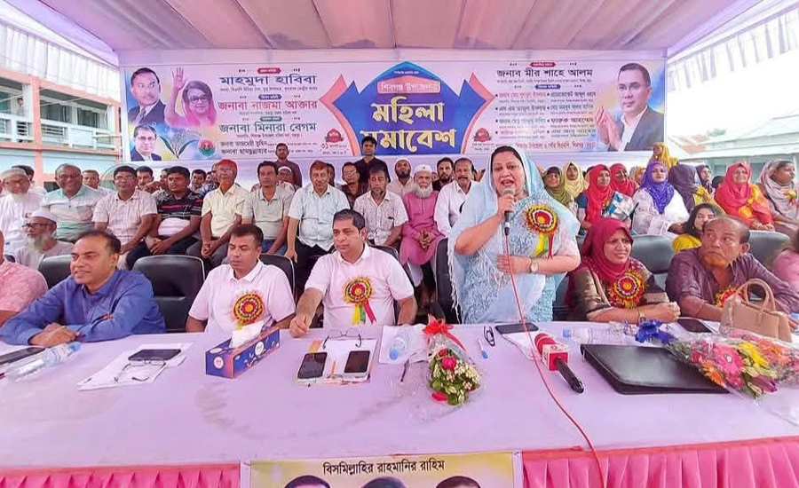 শিবগঞ্জে বিএনপির মহিলা সমাবেশে নারীর ঢল