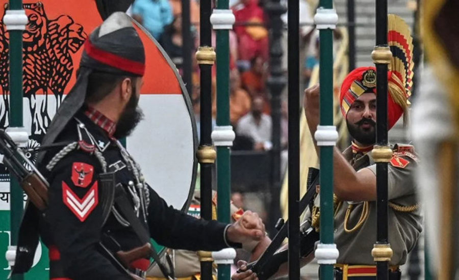 ভারত-পাকিস্তানের মাঝে আটকে আছেন রাষ্ট্রহীন দুই বোন