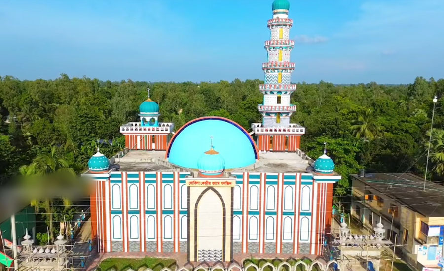 তাড়াশে প্রায় ৫ কোটি টাকা ব্যয়ে দৃষ্টিনন্দন মসজিদ