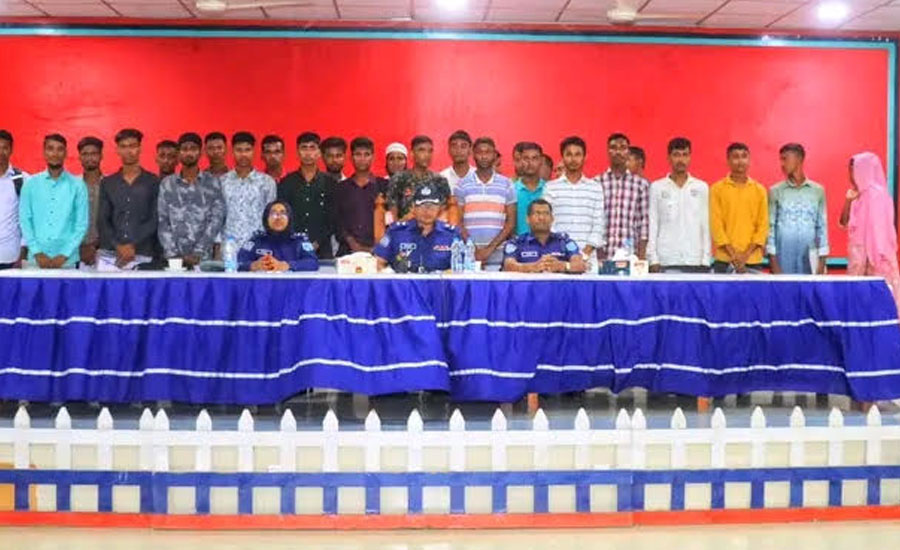 কুড়িগ্রামে পুলিশ নিয়োগে শতভাগ মেধা ও যোগ্যতার ভিত্তিতে ২৯ জন মেধাবী চুড়ান্তভাবে নির্বাচিত