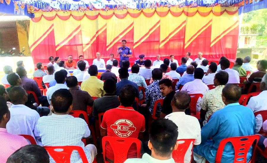 রাণীশংকৈলে পূজা উদযাপন কমিটির সাথে পুলিশের মতবিনিময় 