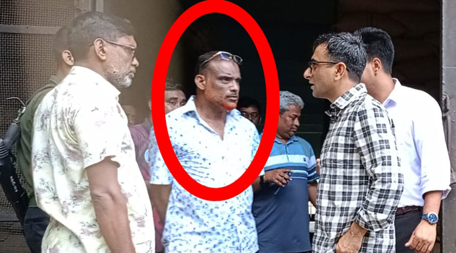 বাগমারায় খাদ্যগুদামের সেই  উপপরিদর্শক বাচ্চু সাময়িক বরখাস্ত
