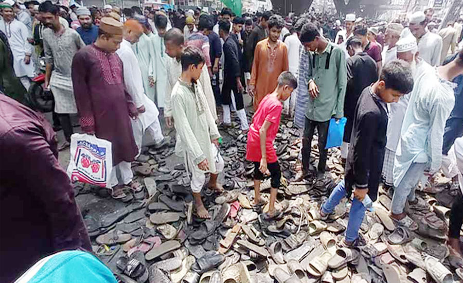 চট্টগ্রামে জশনে জুলুসে পদদলিত হয়ে প্রাণ গেল ২ জনের