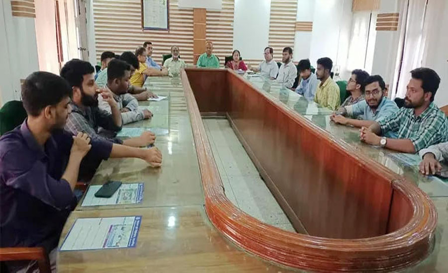 বাকৃবিতে ছয় দফা দাবিতে শিক্ষকদের সাথে দ্বিতীয় দফা আলোচনাও ব্যর্থ