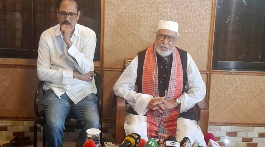 টাঙ্গাইলে কাদের সিদ্দিকীর বাসায় হামলা-ভাঙচুর