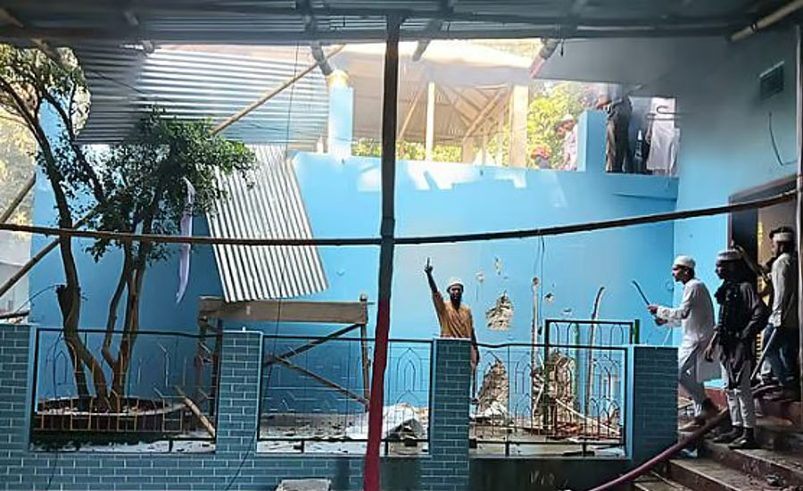 নুরাল পাগলার দরবার ধ্বংসস্তূপ, ইমান-আকিদা রক্ষা কমিটি আসলে কারা?