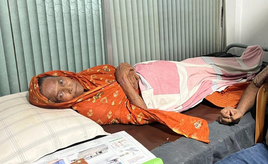 অপারেশন থিয়েটারে রোগীকে থাপ্পড় দেয়ার অভিযোগ