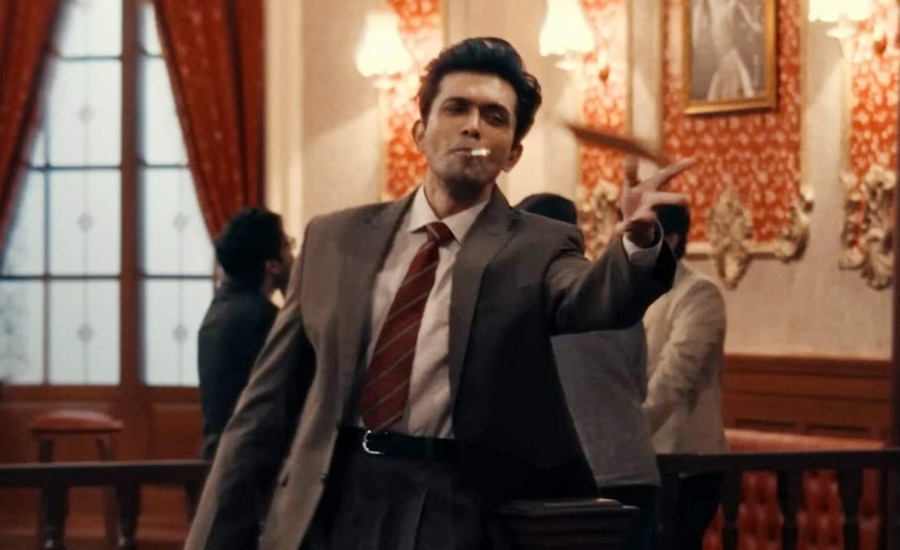 প্রথম ভারতীয় সিরিজের ফার্স্ট লুকে হইচই ফেলে দিলেন আরিফিন শুভ