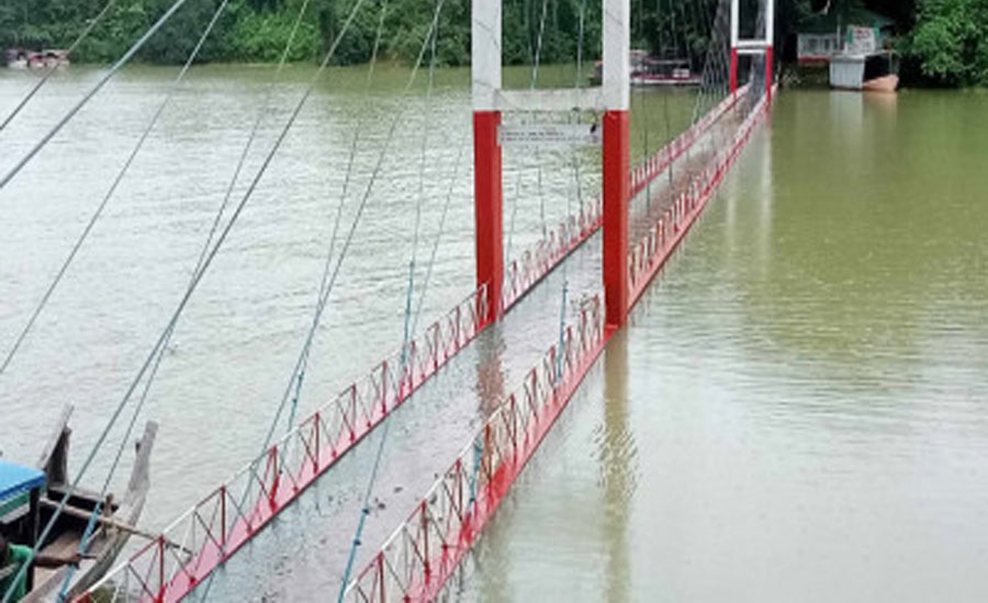 রাঙামাটির আইকন ঝুলন্ত সেতু এখনো পানির নিচে