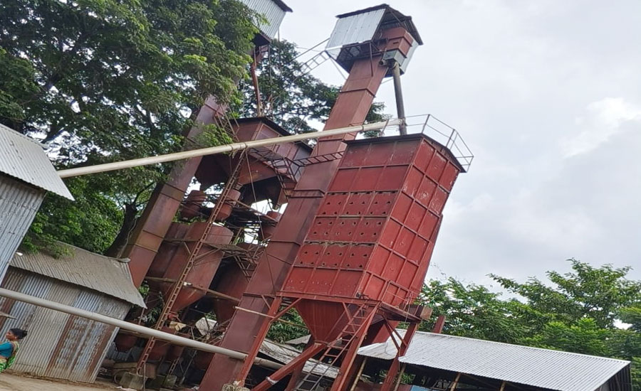 আলফাডাঙ্গায় রাইস মিলের ধোঁয়া ও দূষণ: এলাকাবাসীর অভিযোগের পর তদন্তে এসিল্যান্ড