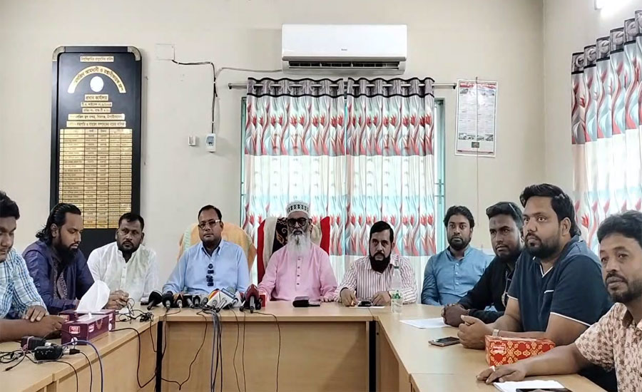 সোনামসজিদ স্থলবন্দরে পেঁয়াজ আমদানিতে সিন্ডিকেট আশঙ্কা, আইপি উন্মুক্তের দাবি