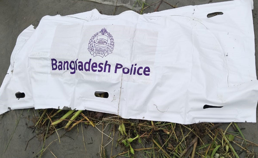 কুয়াকাটা সমুদ্র সৈকত থেকে অজ্ঞাত ব্যক্তির অর্ধগলিত মরদেহ  উদ্ধার 