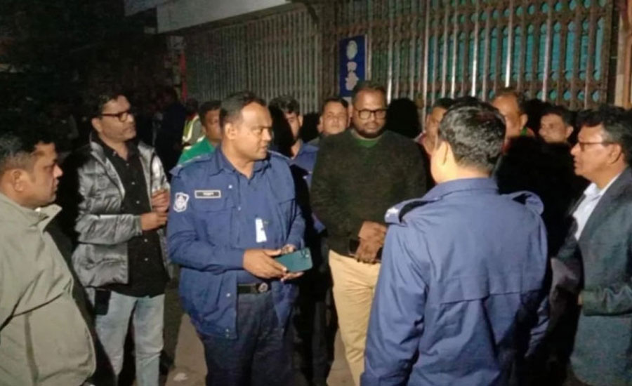 নরসিংদীতে আধিপত্য বিস্তার নিয়ে বিএনপির দুই গ্রুপের সংঘর্ষে নিহত ১, গুলিবিদ্ধ ৫