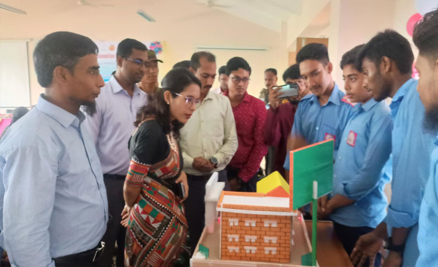 কালিগঞ্জে টেকনিক্যাল স্কুলে স্কিলস অ্যান্ড ইনোভেশন প্রতিযোগিতা অনুষ্ঠিত