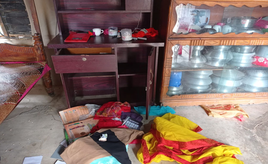 গাজীপুরে ডাকাতি, ৯ভরি স্বর্ণালঙ্কার ও নগদ লাখ টাকা অর্থ লুট