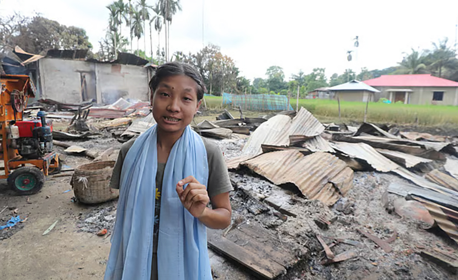‘এককাপড়ে বের হয়েছিলাম, এখনো সেভাবে আছি’