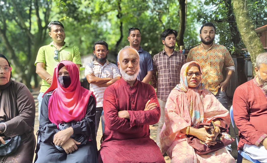 বিএনপি'র ৩১ দফা বাস্তবায়নে সোনারগাঁওয়ে বিএনপি নেতা আল মুজাহিদ মল্লিকের উদ্যোগে উঠান বৈঠক