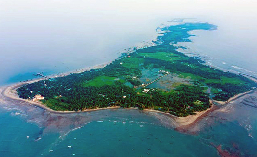 সেন্ট মার্টিন-বঙ্গোপসাগর ঘিরে বড় শক্তির বিপজ্জনক খেলা