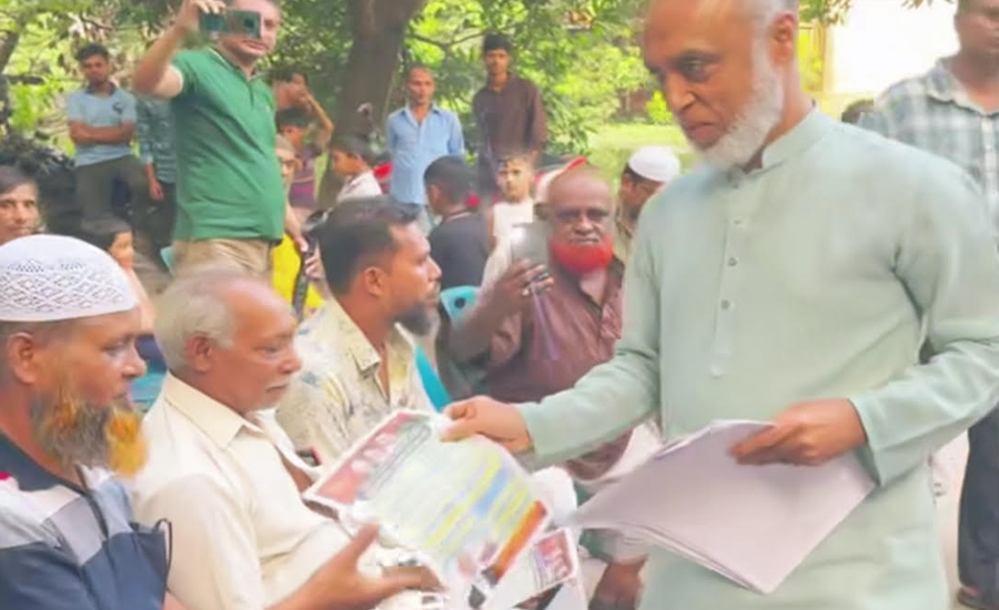 সোনারগাঁয়ে ৩১ দফা বাস্তবায়নের লক্ষ্যে উঠান বৈঠক ও লিফলেট বিতরণ