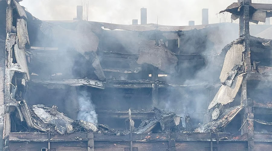 ১৭ ঘণ্টা পর চট্টগ্রাম ইপিজেডে কারখানার আগুন নিয়ন্ত্রণে