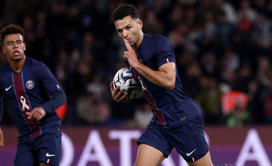 রূপকথার প্রত্যাবর্তনে শীর্ষে পিএসজি