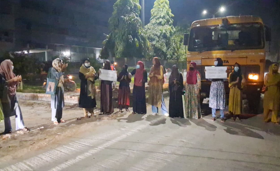 বাকৃবিতে জুনিয়রদের আগে আসন দেওয়ায় সিনিয়রদের বিক্ষোভ, দাবি খালেদা জিয়া হলে আসন চাই