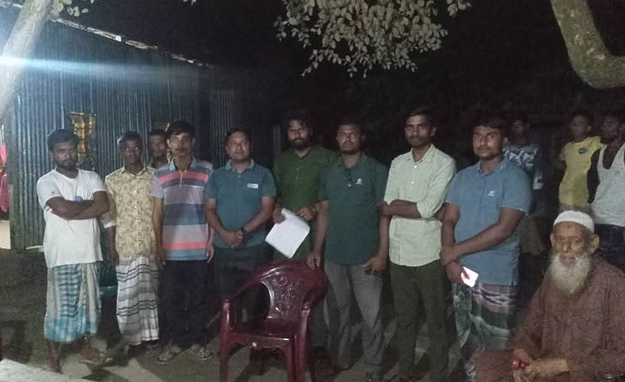 গণমাধ্যমকর্মীর তৎপরতায় শিক্ষার্থী ফিরে পেল বই-খাতা আর স্বপ্নের স্কুলজীবন