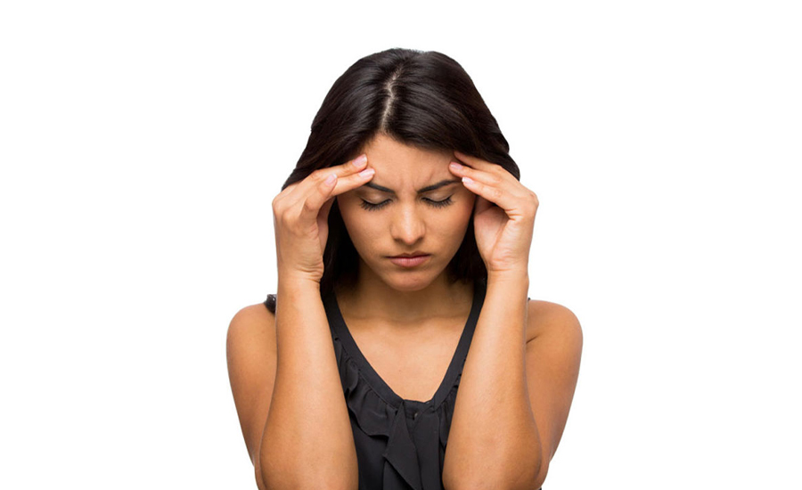 মাইগ্রেনের ব্যথা বাড়াতে পারে যেসব অভ্যাস