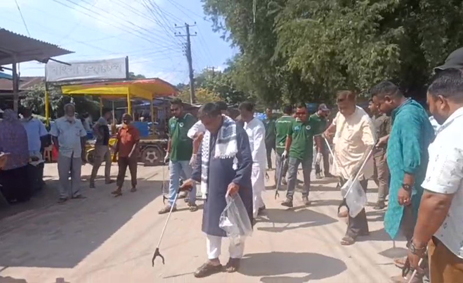 পঞ্চগড়ে পর্যটন উন্নয়নে পিকআপ পরিচ্ছন্নতা ও ডাস্টবিন স্থাপন