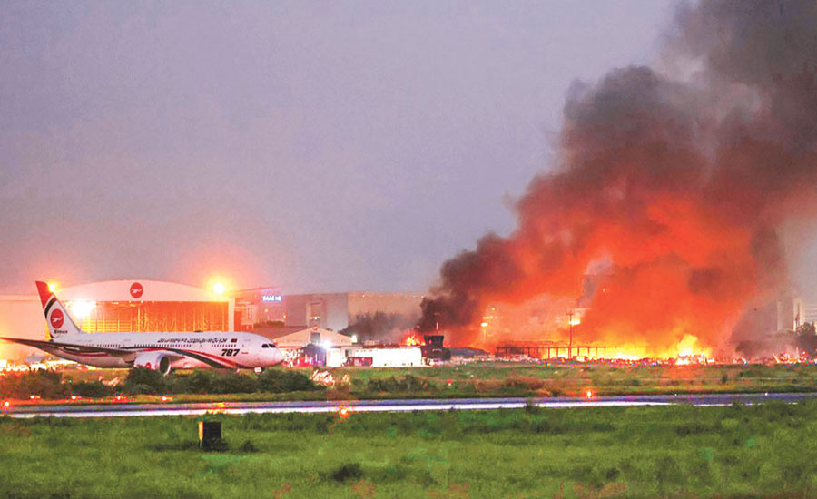 বিমানবন্দরের কার্গো ভিলেজে ভয়াবহ আগুন যেসব প্রশ্ন তুলল, সর্বশেষ যা জানা গেল