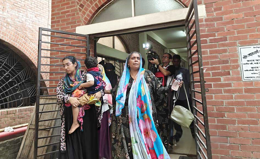 আজকে বিদায় দিতে চাইনি, আমার বাচ্চাদের কী হবে: মেট্রো দুর্ঘটনায় নিহতের স্ত্রীর আর্তনাদ