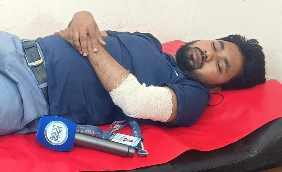 নাঙ্গলকোটে মাদক কারবারির হামলায় সাংবাদিক আহত