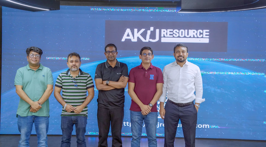 আকিজ রিসোর্স ডিজিটাল রূপান্তরের নেতৃত্বে: 'কনভেনশনাল থেকে স্মার্ট'