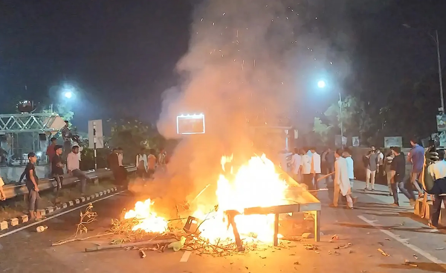 মনোনয়ন না পেয়ে মাদারীপুরে ঢাকা-ভাঙ্গা এক্সপ্রেসওয়ে অবরোধ