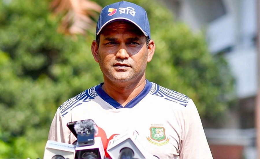 জাতীয় দলের কোচের পদ ছাড়ছেন সালাউদ্দিন 