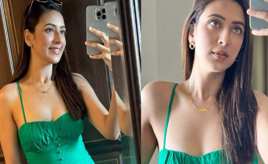 জন্মদিনের আবহে মুগ্ধতা ছড়ালেন মিম
