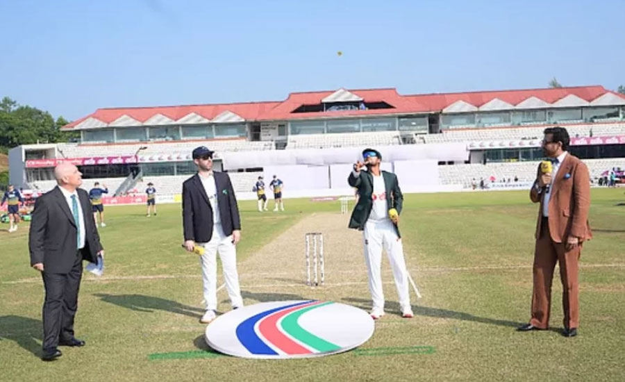 টস জিতে ব্যাটিংয়ে আয়ারল্যান্ড, হাসান মুরাদের অভিষেক