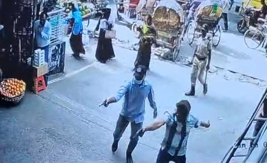 হঠাৎ আগুন-হাতবোমা, জনমনে প্রশ্ন-আতঙ্ক!