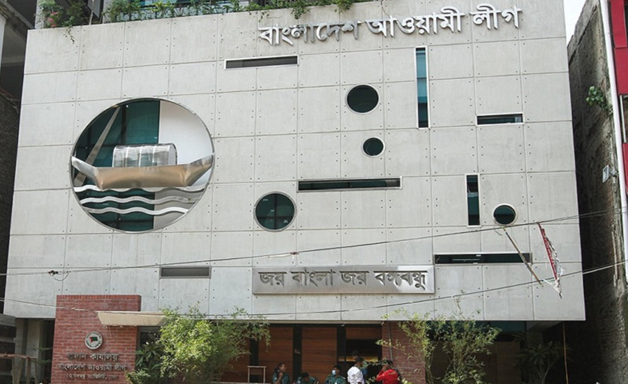 ‘লকডাউন’ রুখে দেওয়ার ঘোষণা পুলিশের, কী করবে আওয়ামী লীগ?